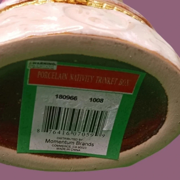 Momentum vtg nativity small trinket box multicolor - Picture 7 of 7
